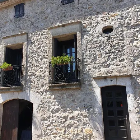 Le Barry Apartment